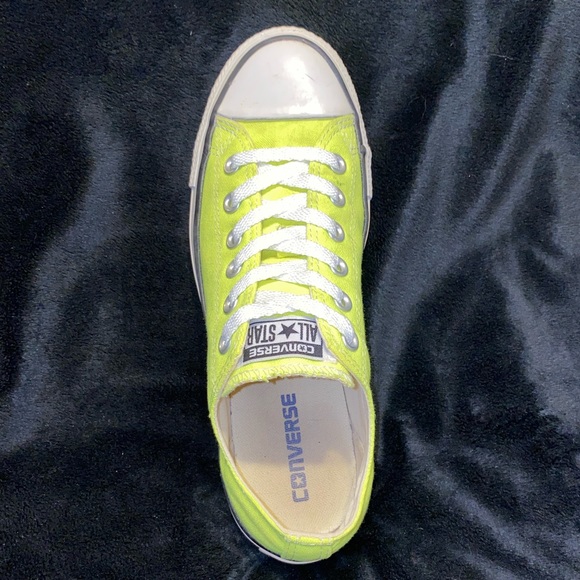 💖✨HP✨💖 Converse unisex, his or hers - Picture 3 of 8